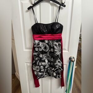 Y2K 2000s Formal Dress Size 7 Black White Hot Pink Sequin Mini Bubble Hem Short